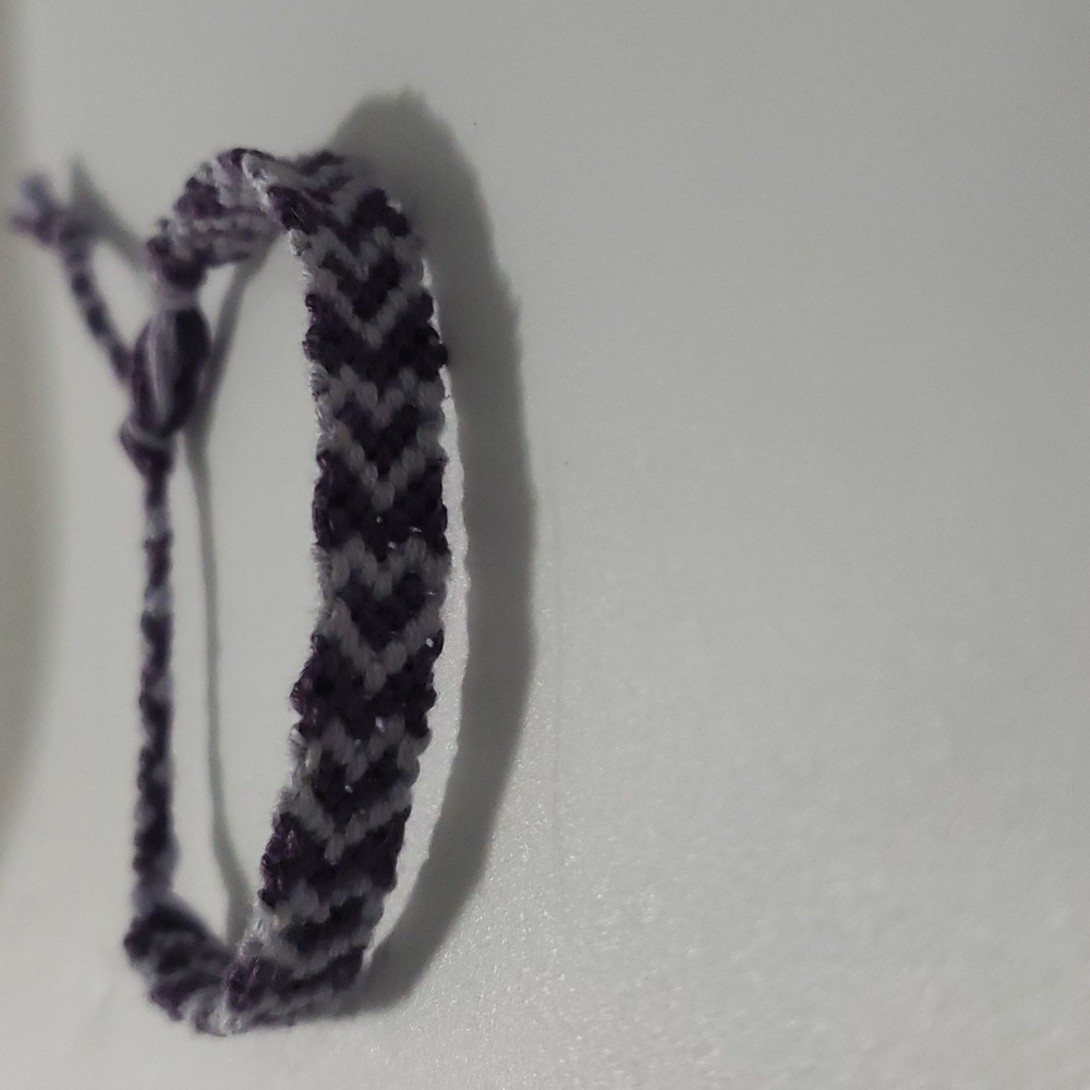 Handmade heart pattern braclet - Picture 2 of 9